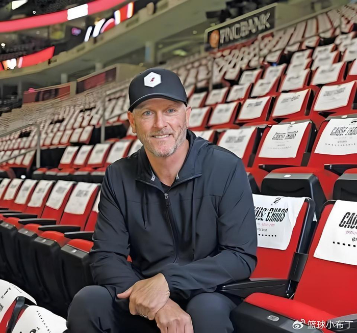 开拓者因违规接触杨瀚森被罚10万美元 新老板整