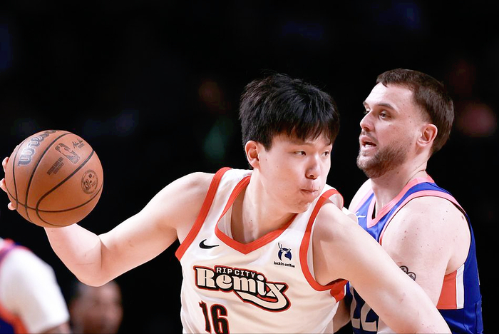 开拓者因违规接触杨瀚森被罚10万美元 新老板整