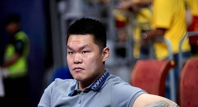 广东宏远裁掉500万水货外援麦考尔，引援补强成