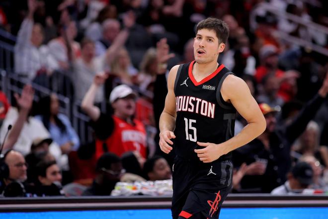 詹姆斯创历史三纪录！湖人掀翻火箭迎开门红