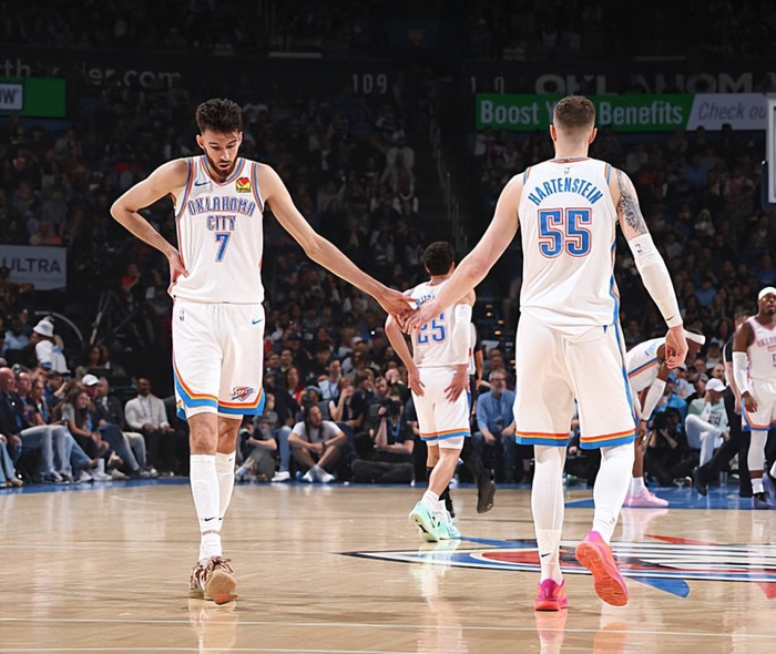 霍姆格伦全面爆发助雷霆豪取8连胜 森林狼惨遭逆