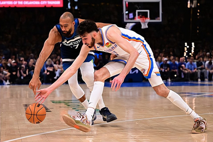 霍姆格伦全面爆发助雷霆豪取8连胜 森林狼惨遭逆